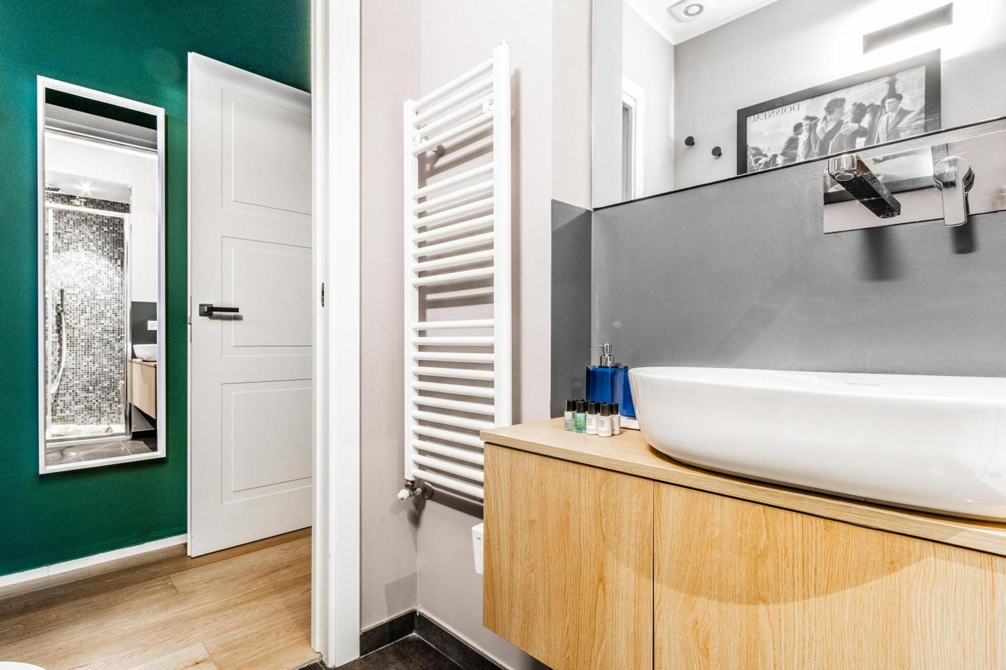 Goldoni House - Duomo 2 K M - Porta Venezia - Linate Lägenhet Milano Exteriör bild